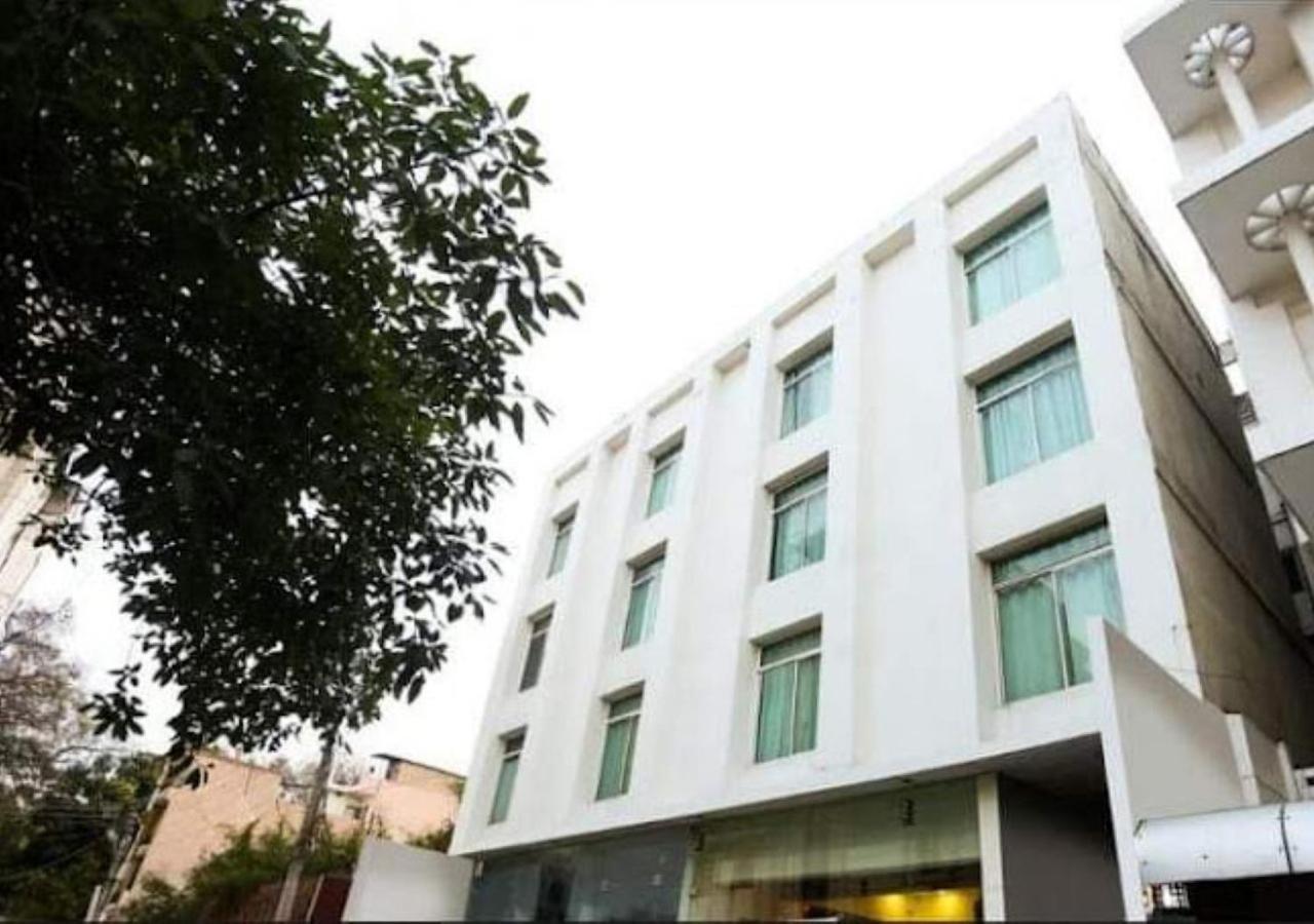 Hotel Zion Inn Varanasi Exterior photo